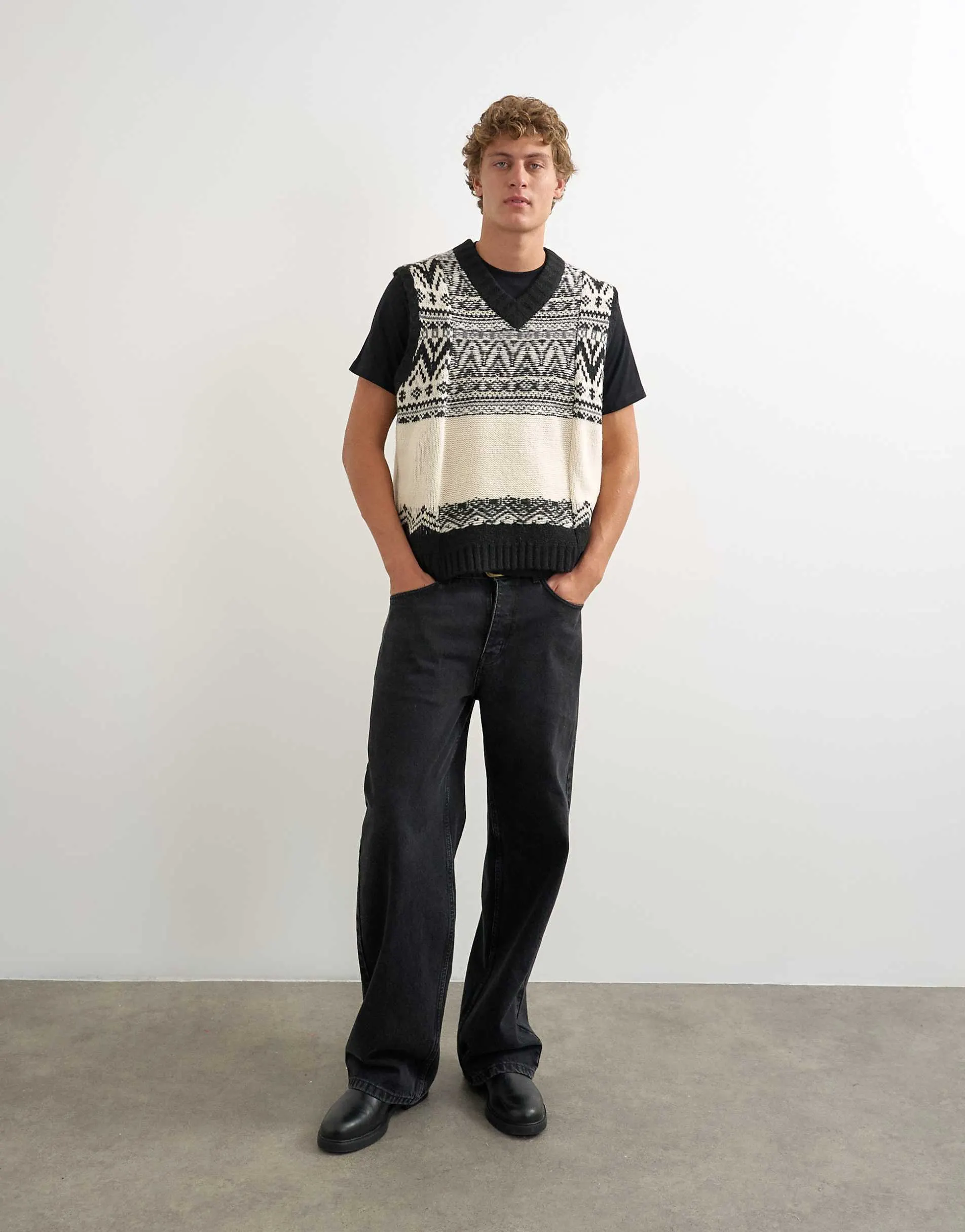 Topman relaxed fit fairisle knitted v neck tank in black