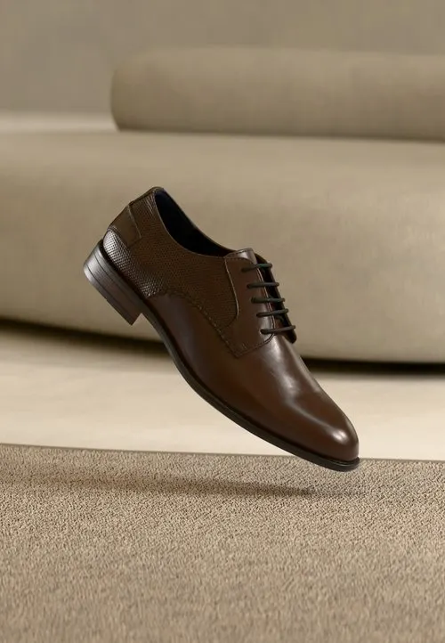 Pier One by Zalando Snøresko - brown