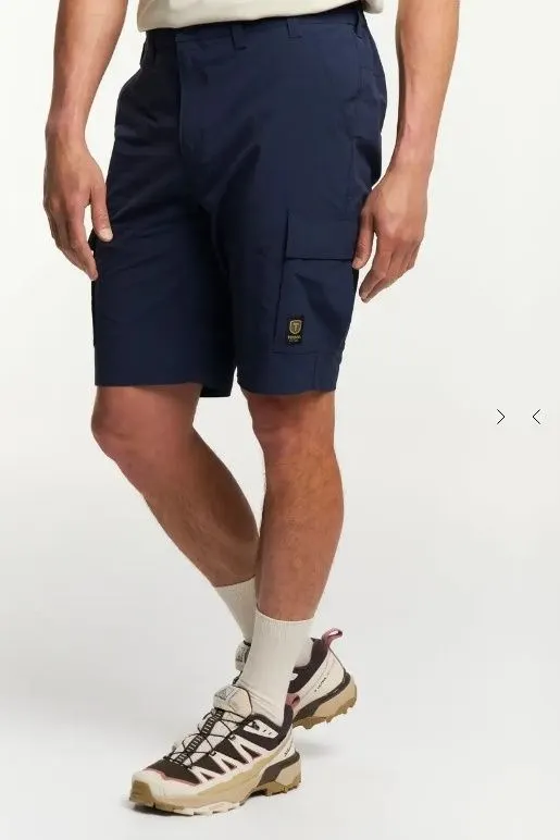 M Travis Cargo Shorts 590