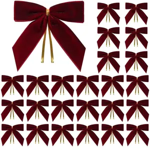 Conjunto de 24 adornos navideños para árbol y hogar, lazos de terciopelo rojo y cintas doradas (burdeos).