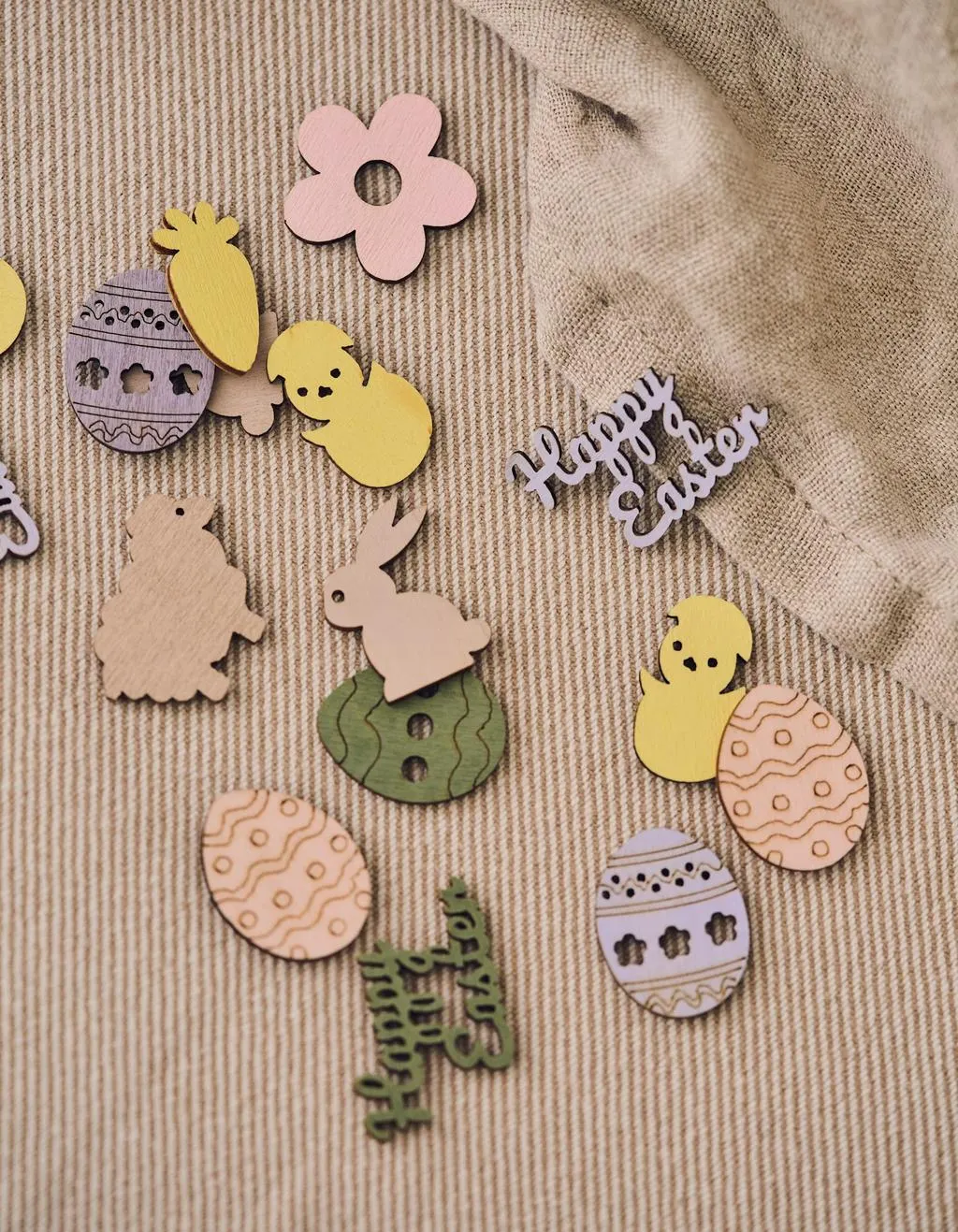 Osterkonfetti aus Holz