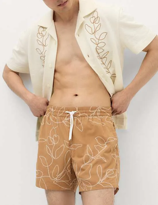 Schnell trocknende Badehose mit Stickerei