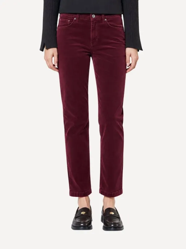 Piper cropped Crimson Aura