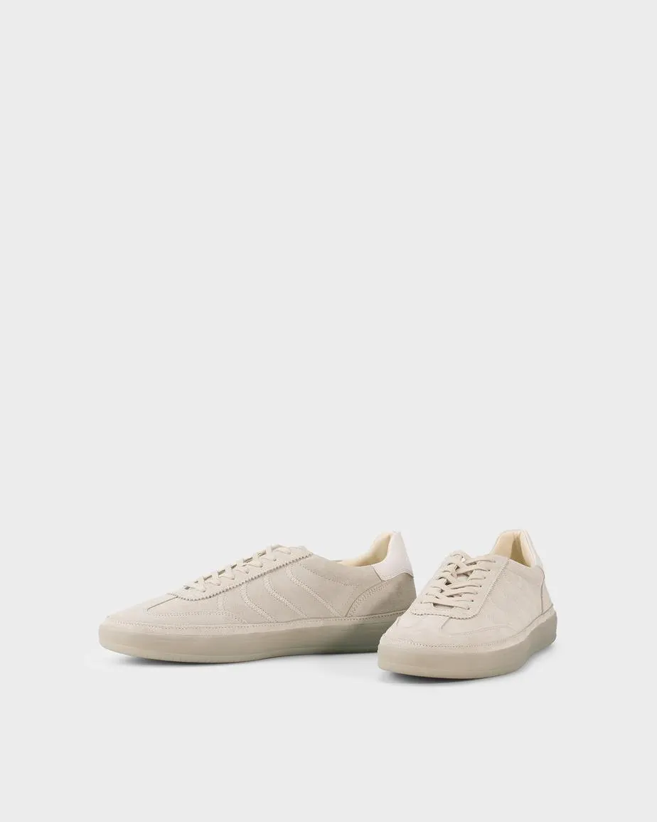Leo Sneakers