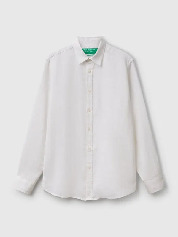 White shirt in pure linen
