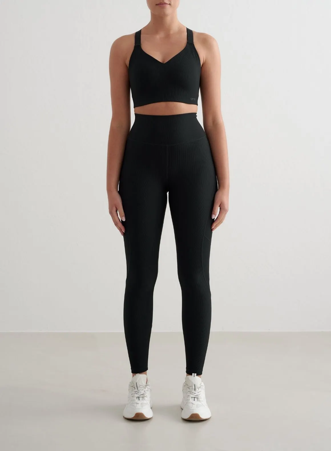 Black Ribbed Performance Pocket Tights