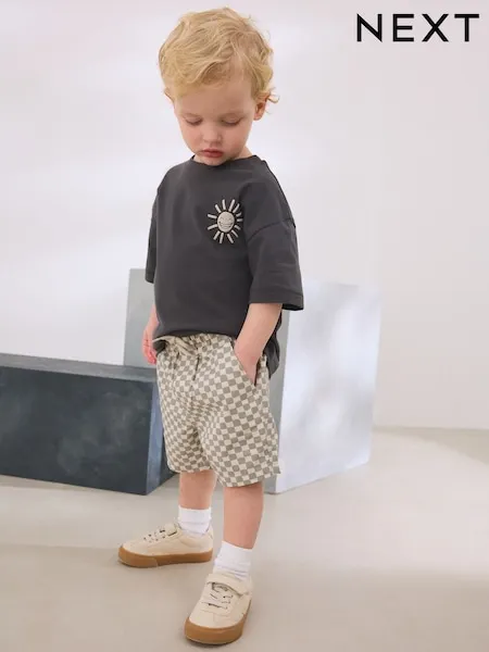 Charcoal Grey Short Sleeve T-Shirt & Shorts Set (3mths-7yrs)