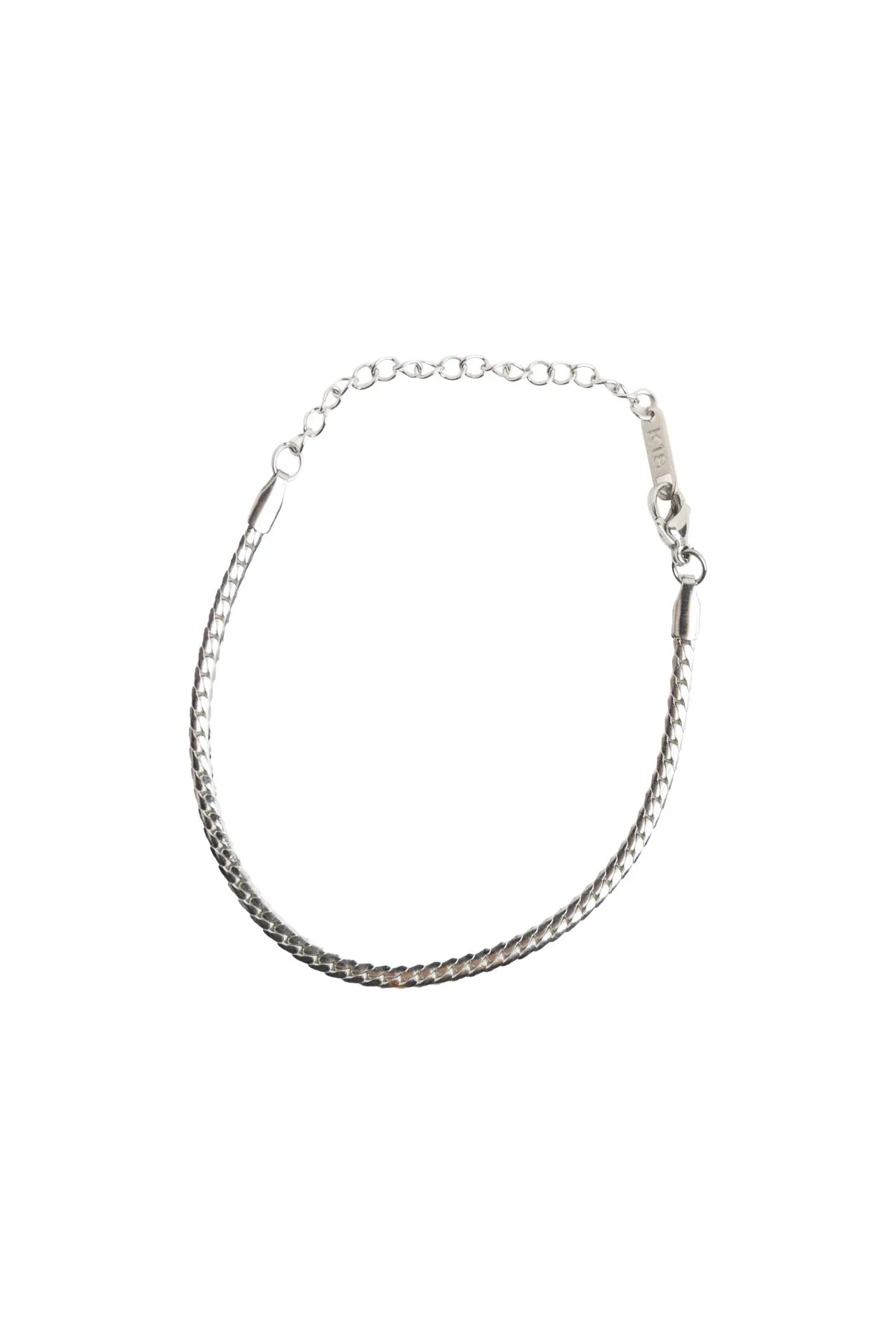 Zilverkleurige armband met fijne schakels