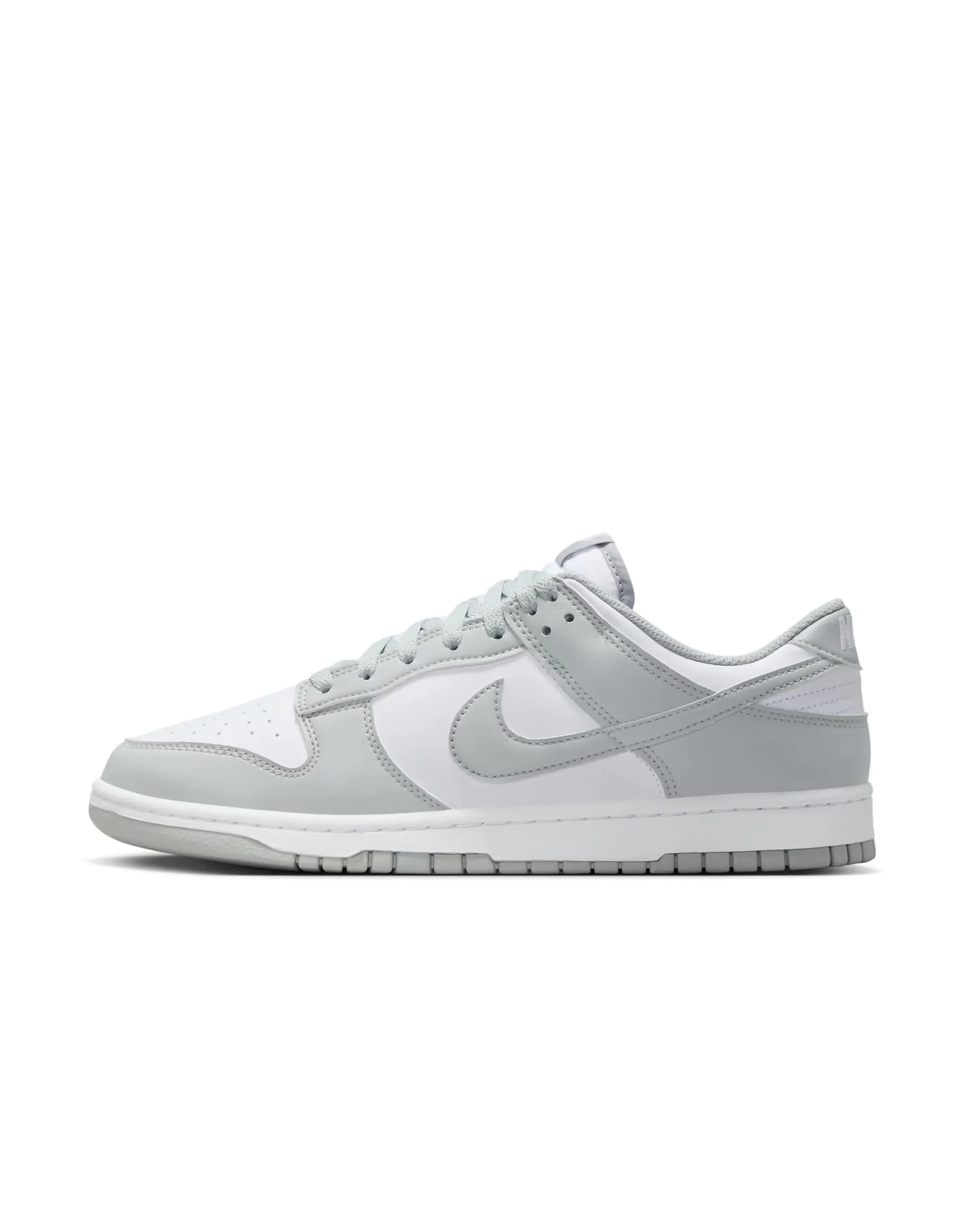 Nike Dunk Low Retro trainers in light grey