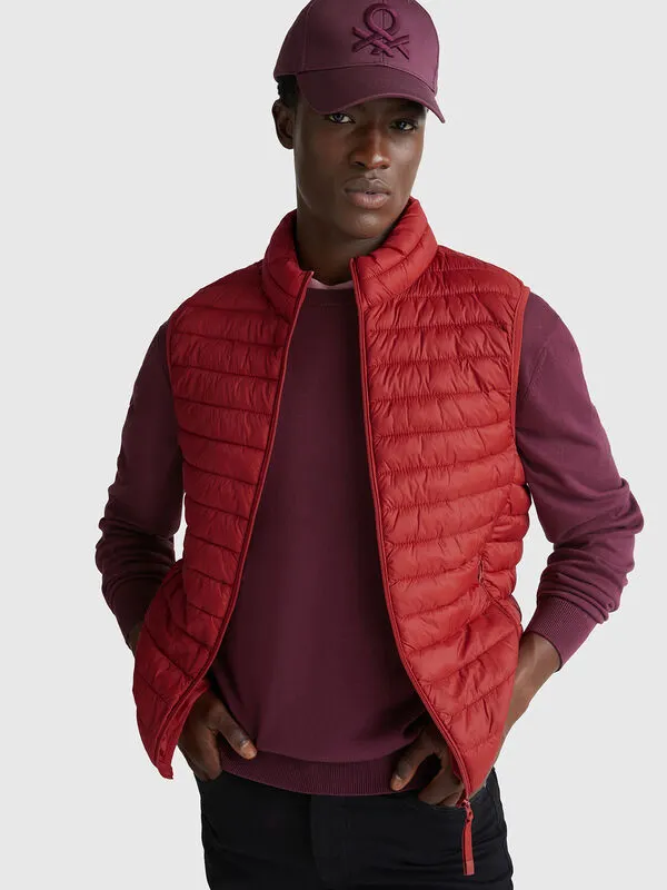 Regular fit padded vest