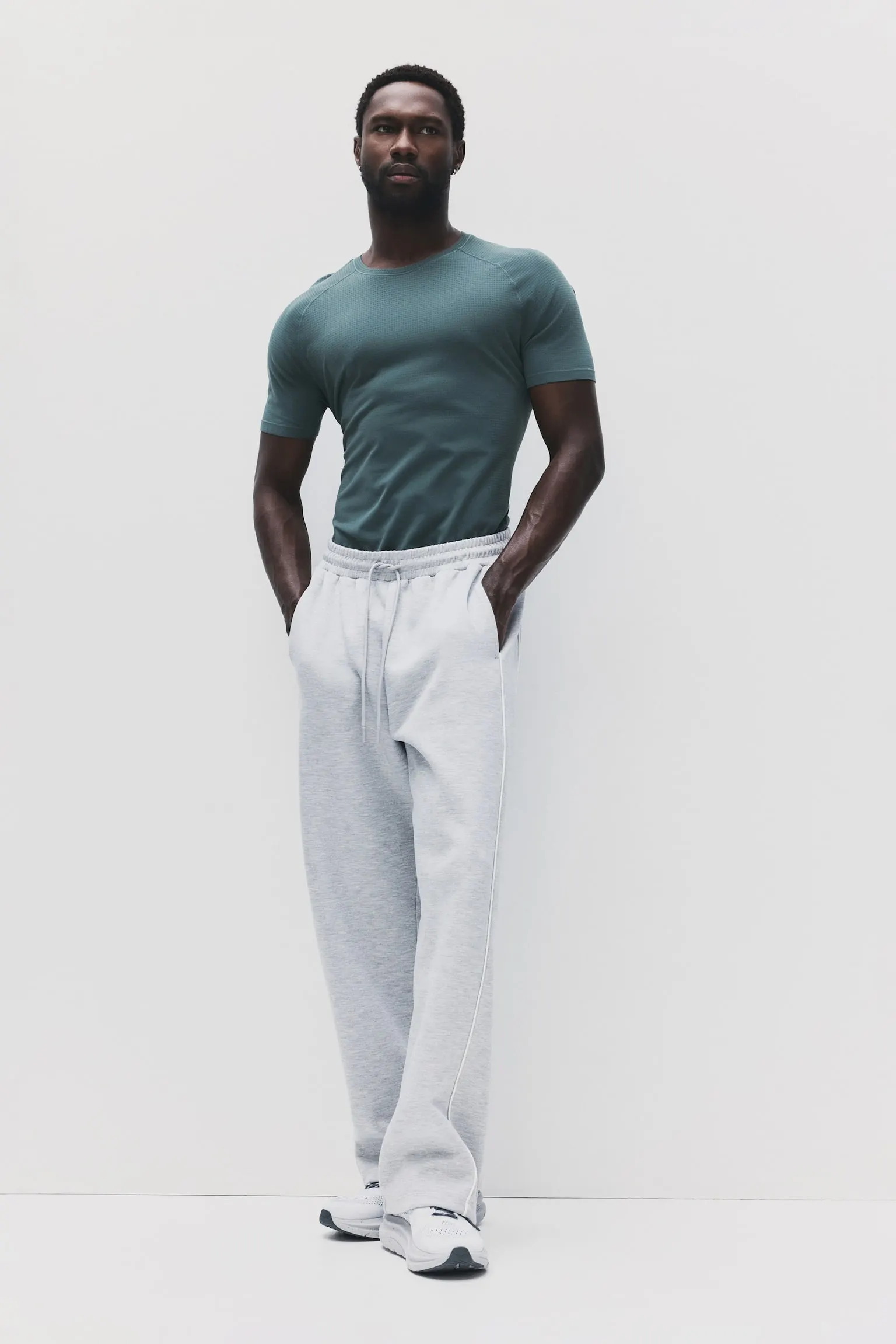 Playera deportiva Muscle Fit con DryMove™