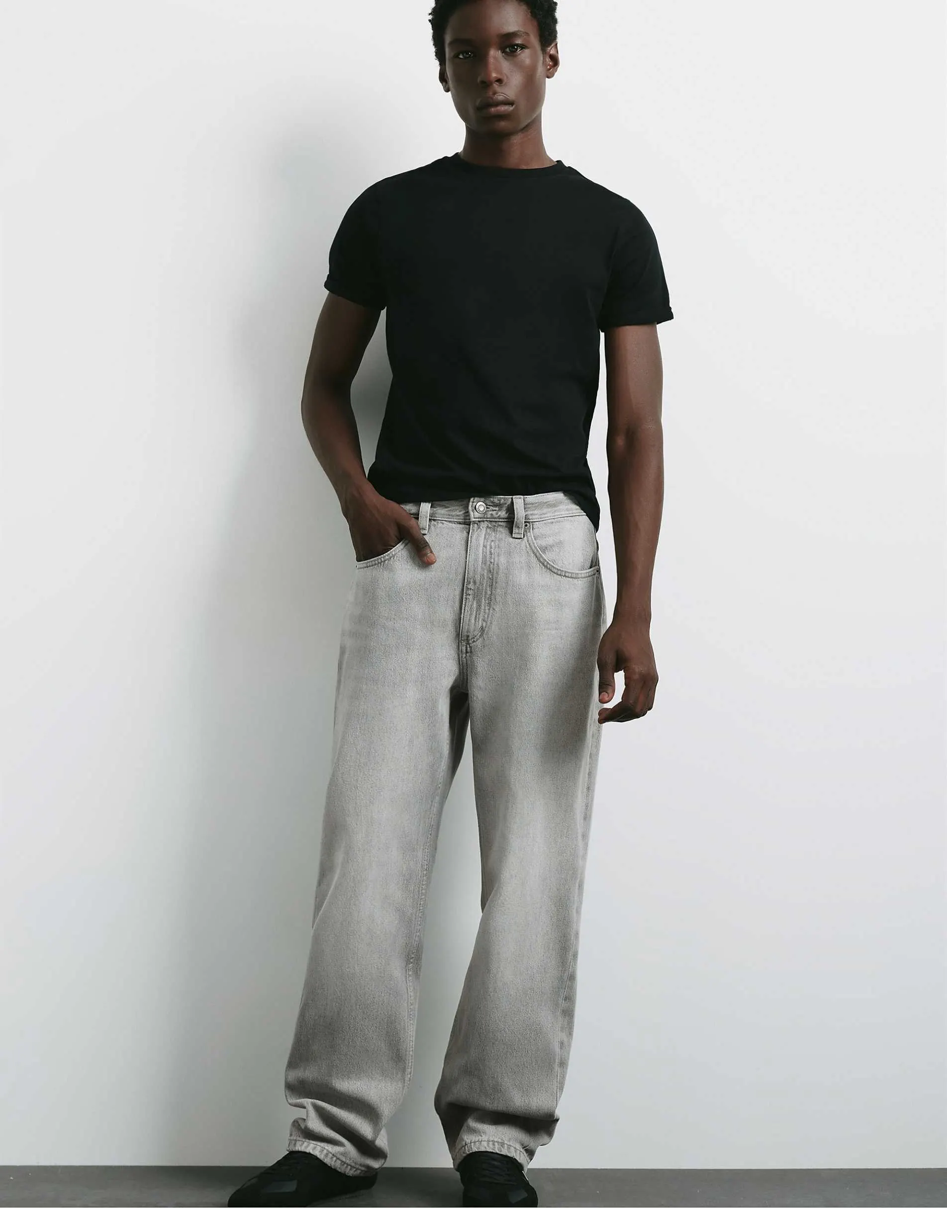 Pull&Bear Baggy jeans in dark grey
