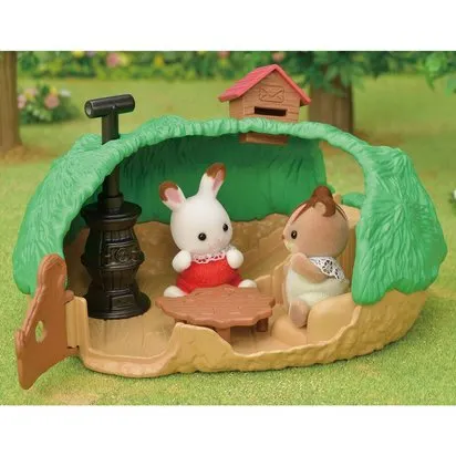 LA CACHETTE DES BEBES SYLVANIAN TOUS POUR LE BEBE