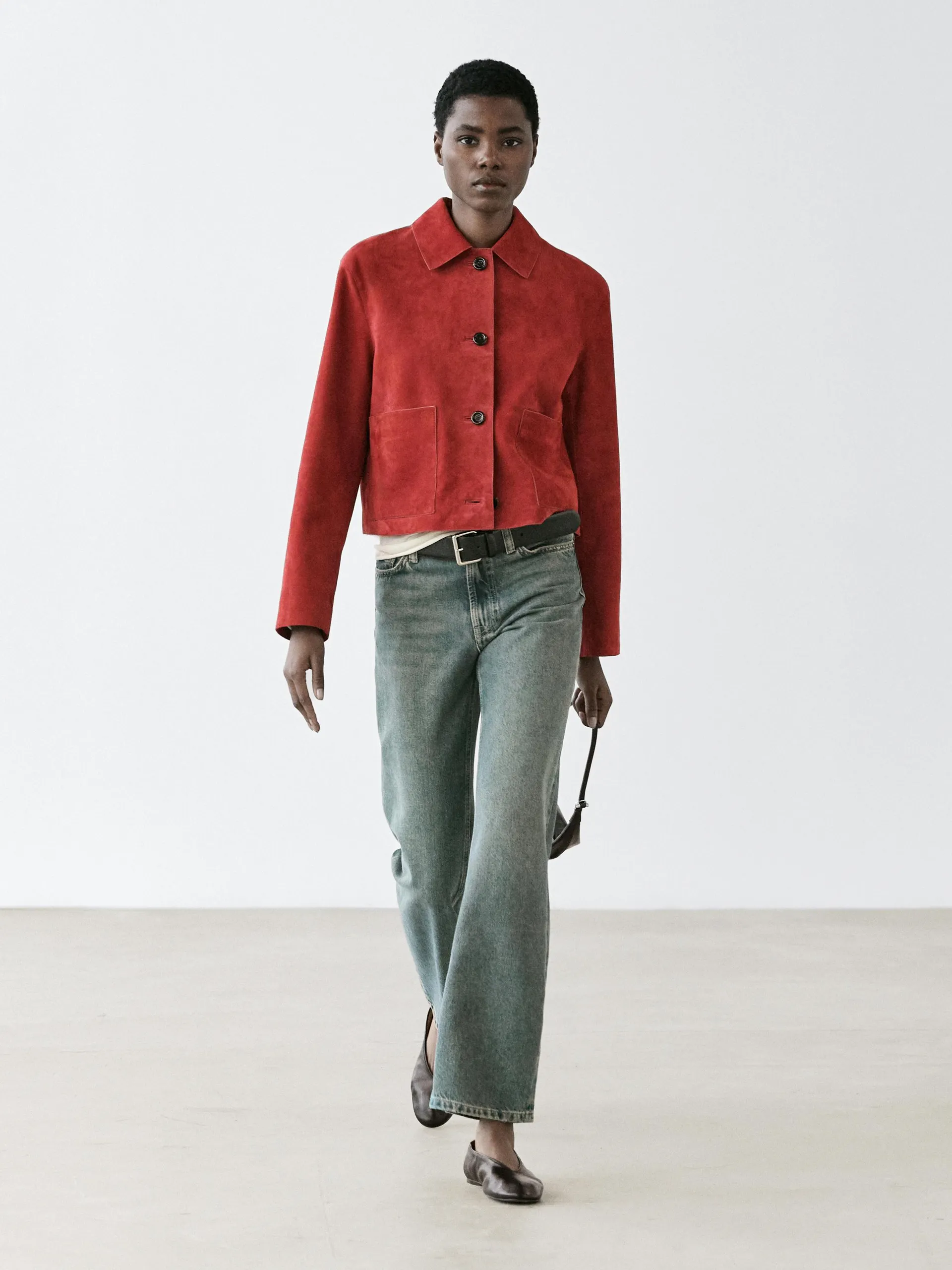 Krátká kožená bunda se semišovou úpravou