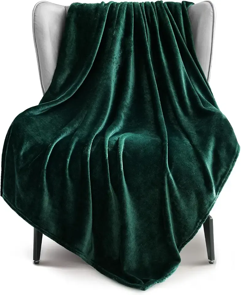Exclusivo Mezcla Extra Large Fleece Throw Blanket for Couch, Sofa, 300GSM Super Soft and Warm Blankets, Forest Green Throw All Season Use, Cozy, Plush, Lightweight, 50x70 Inches