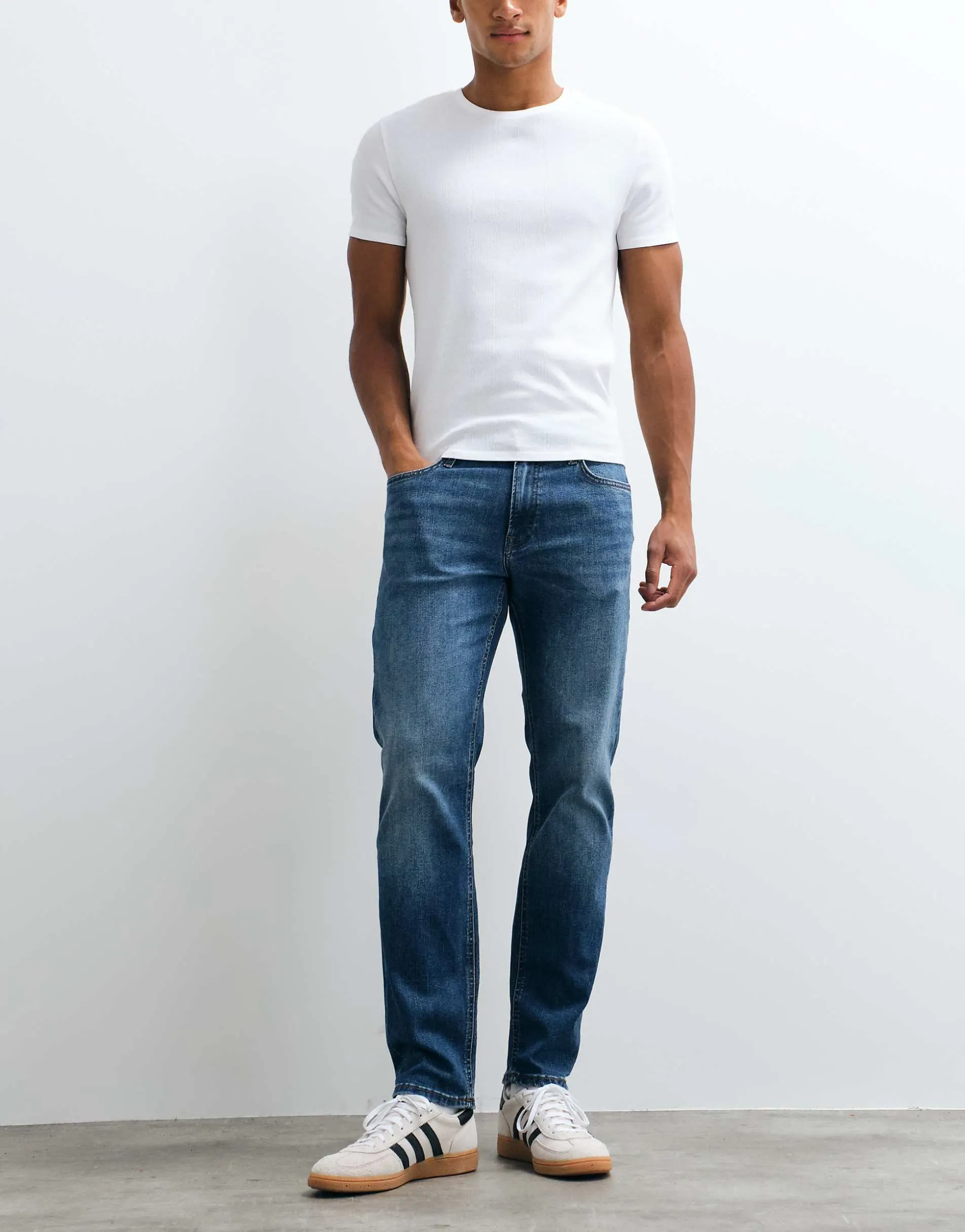 Jack & Jones Clark straight fit jeans in mid blue wash