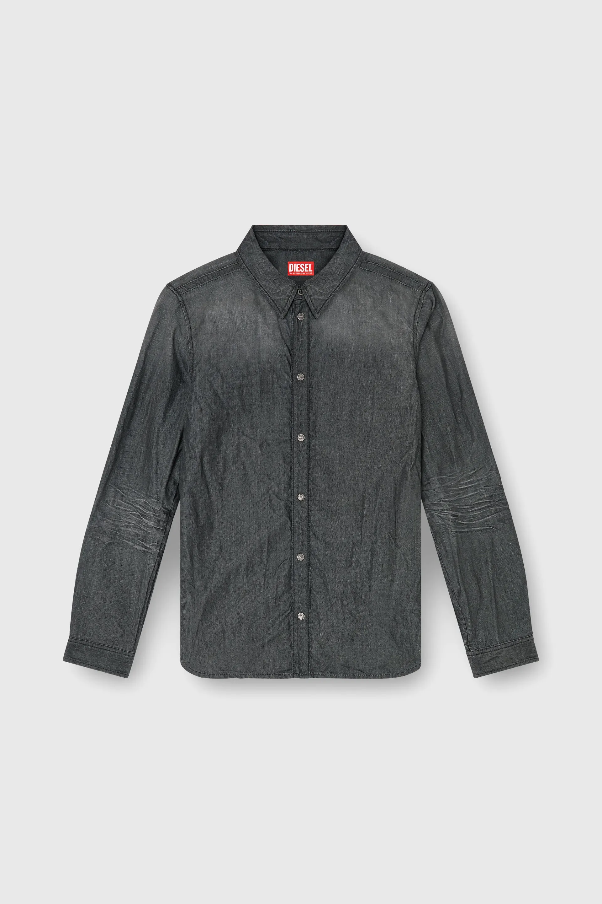Shirt in creased denim