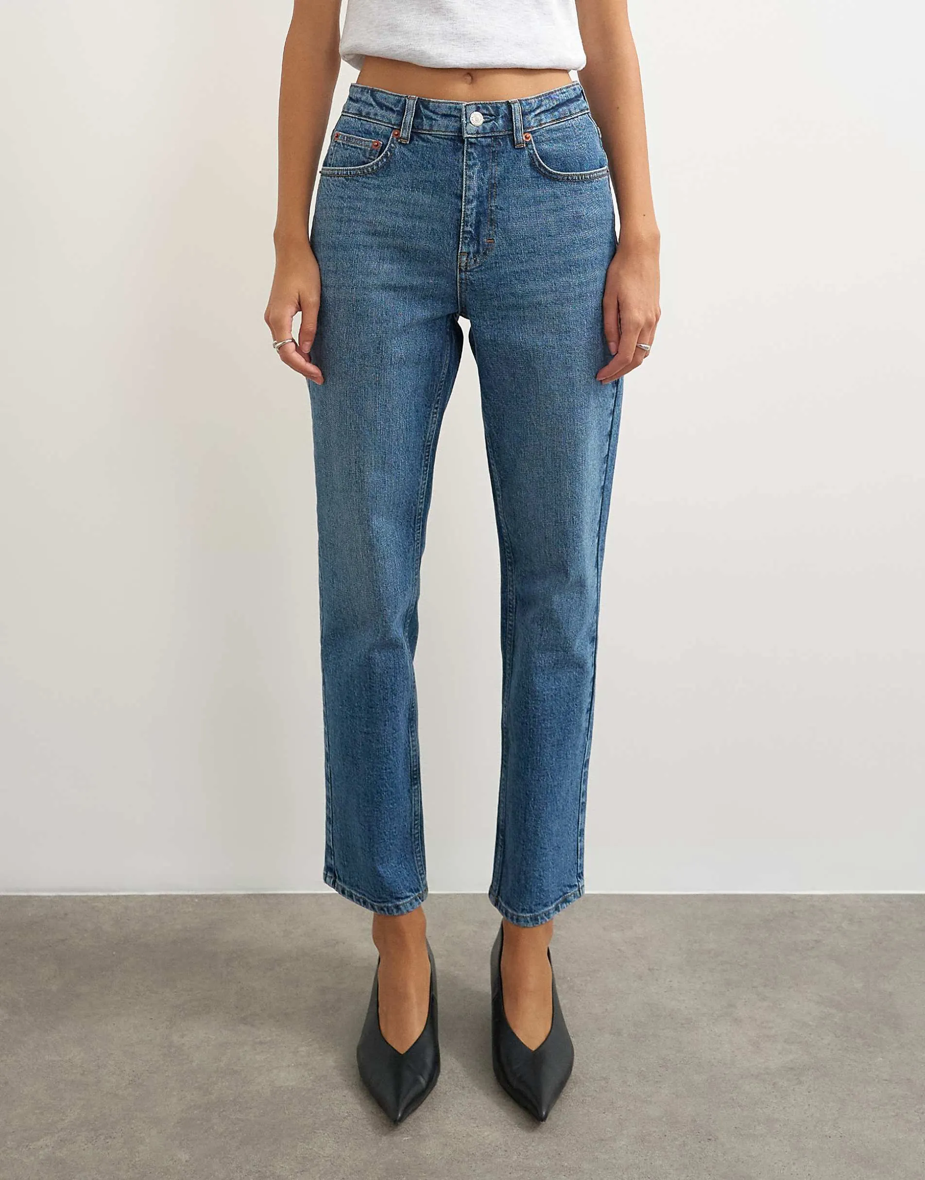 Topshop Orson comfort stretch straight leg ankle grazer jean in mid blue