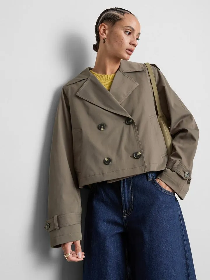 Imperméable droit à boutonnage croisé