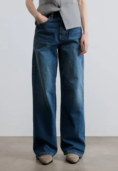 CLAIRE HIGH RISE WIDE LEG JEANS - Wide leg - denim medium