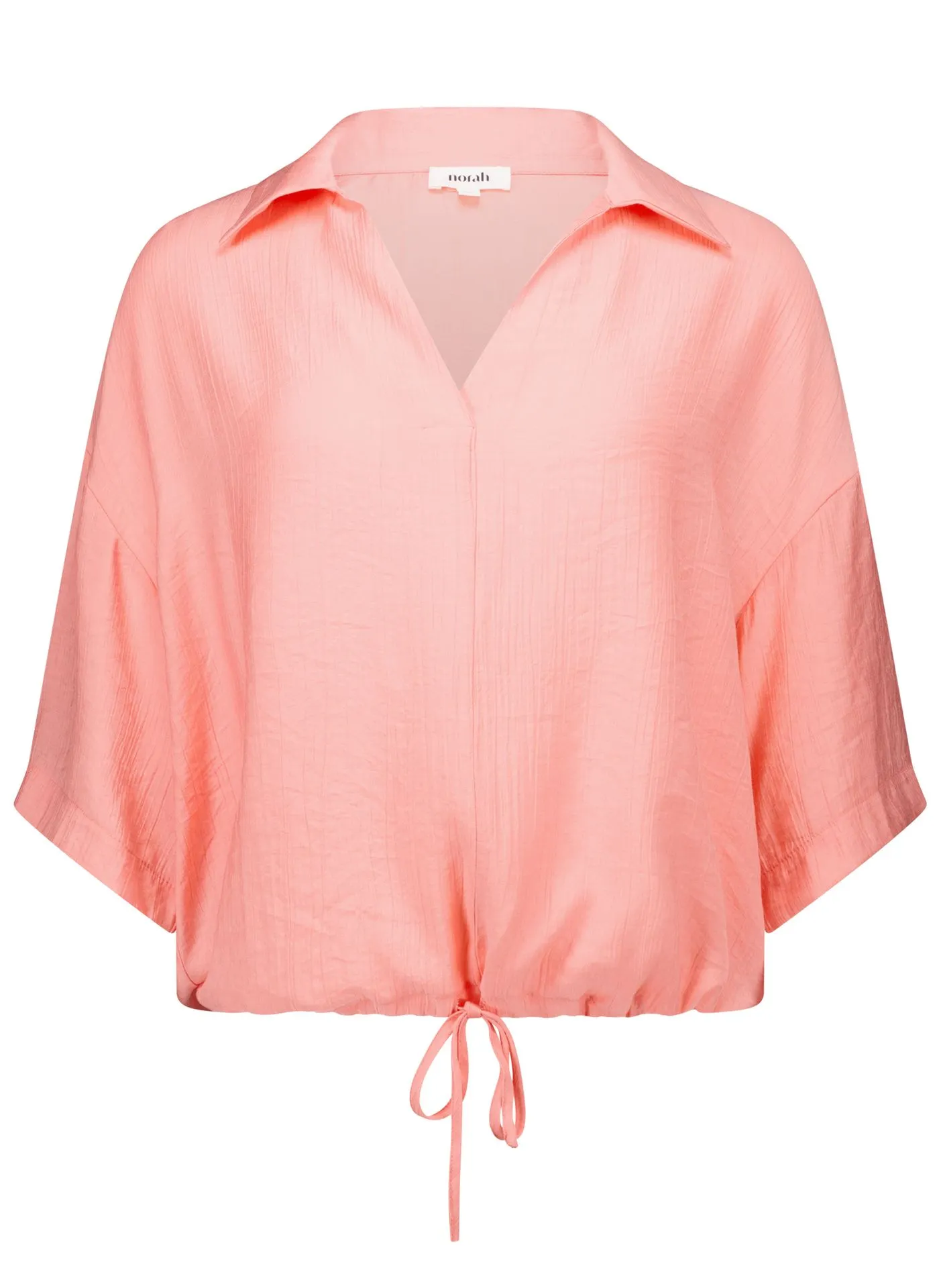 Koraalkleurige blouse met strikkoord