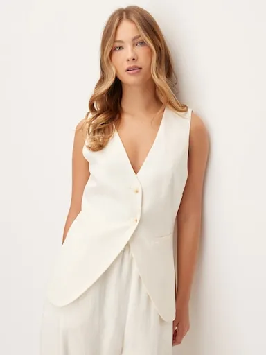 Camellia V Neck Vest