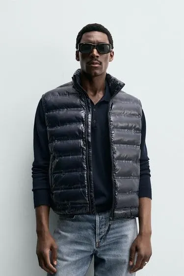 LIGHTWEIGHT WATER-REPELLENT PUFFER GILET