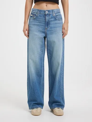 Calvin Klein Low Rise Baggy Jean In Vintage Hampton