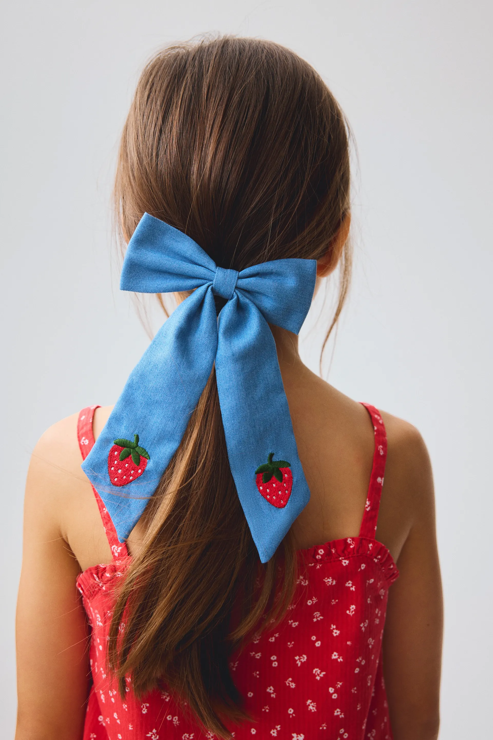 Broche para cabello con moño