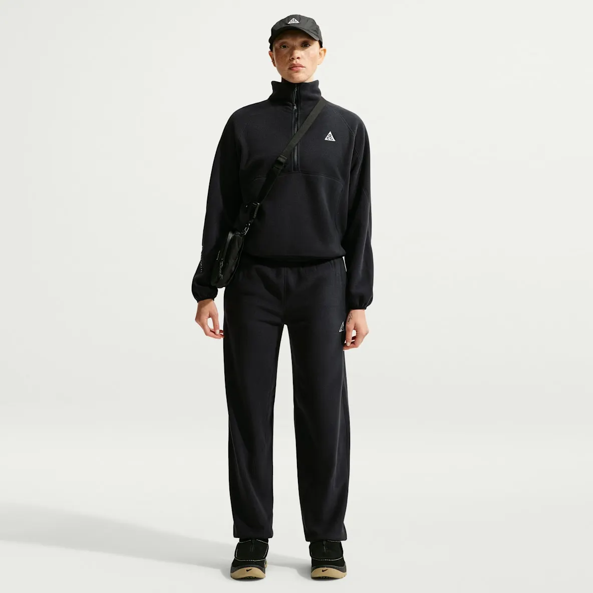 Nike ACG «Wolf Tree»