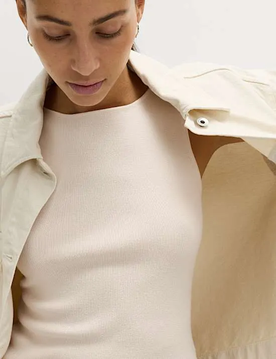 Crew Neck Slim Fit Knitted Vest