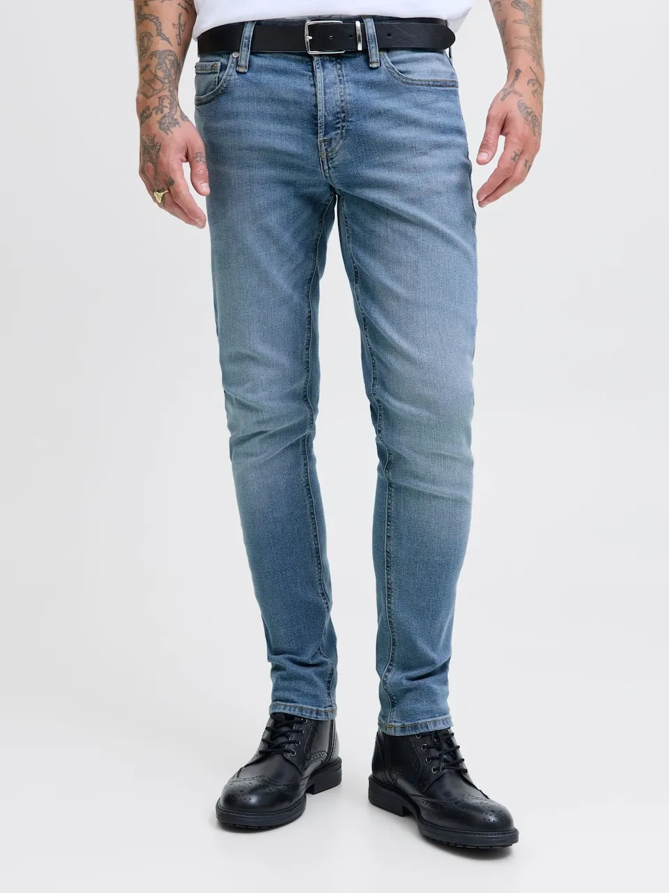 JACK & JONES