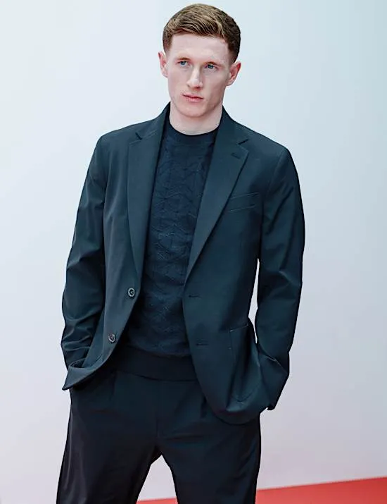 Eng geschnittener Performance-Blazer