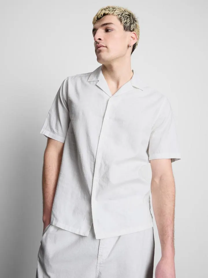 Chemise en lin mélangé à manches courtes
