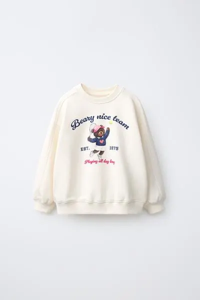 BEAR PRINT SWEATSHIRT