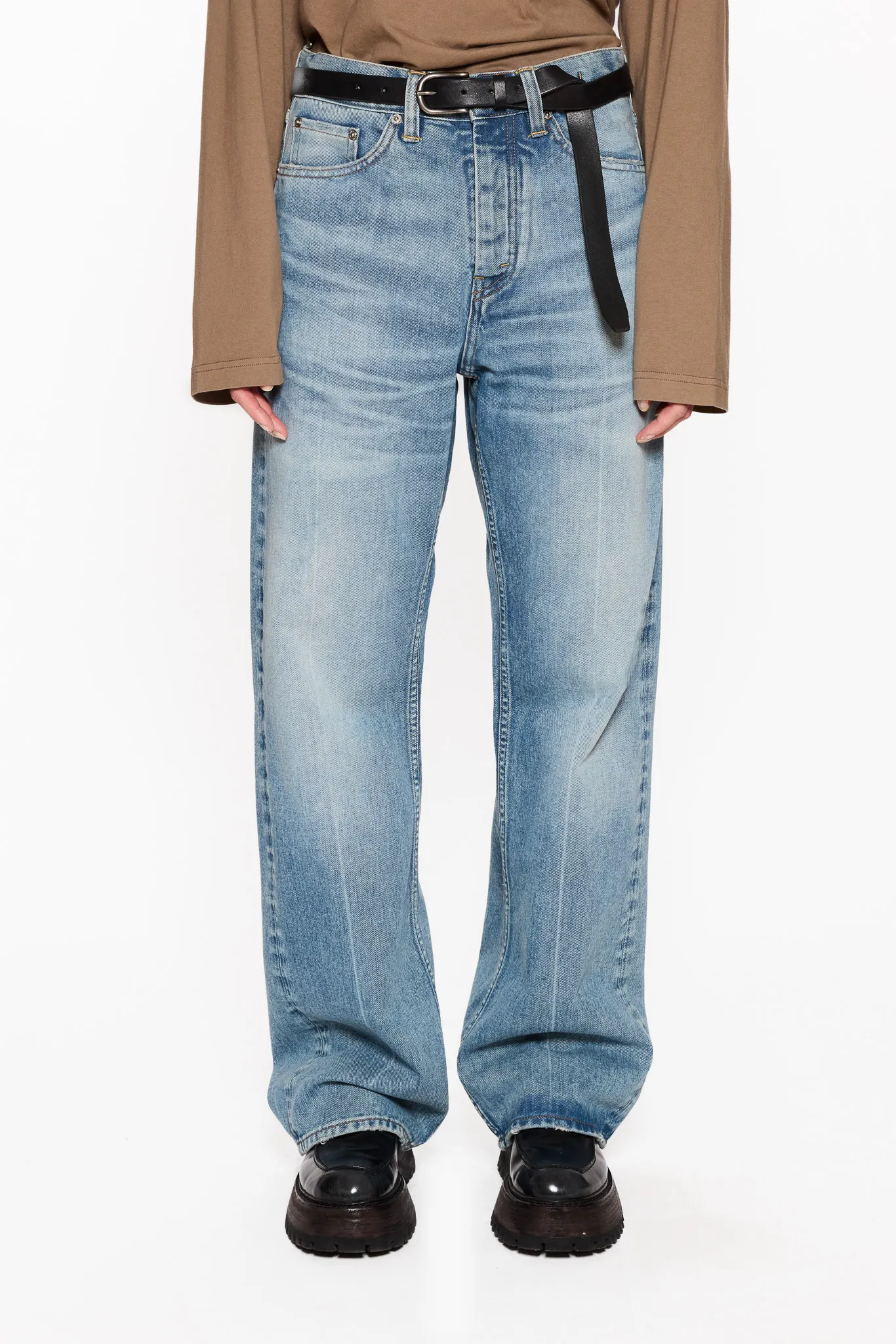 Loose-Fit Jeans