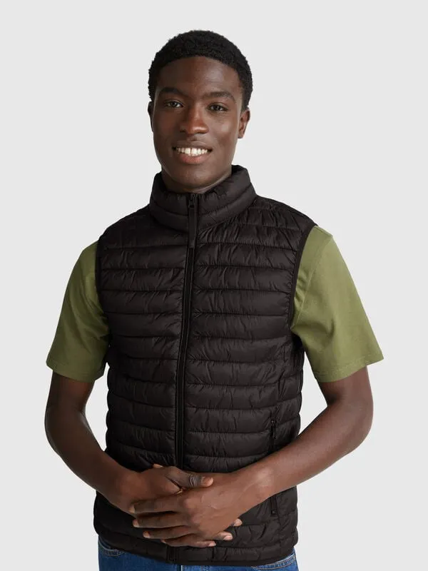 Regular fit padded vest
