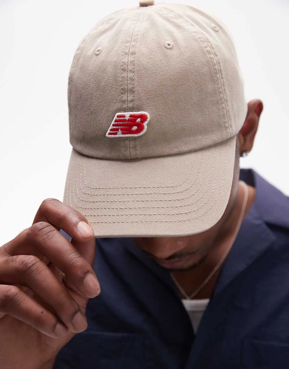 New Balance patch logo cap in beige