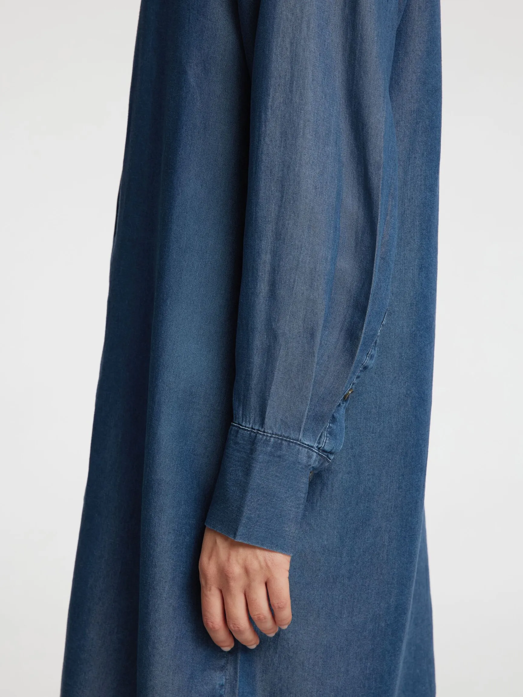 CHAMBRAY SKJORTEKJOLE