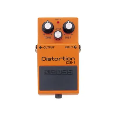 BOSS DS1 DISTORTION - GUITAR EFFECT PEDAL