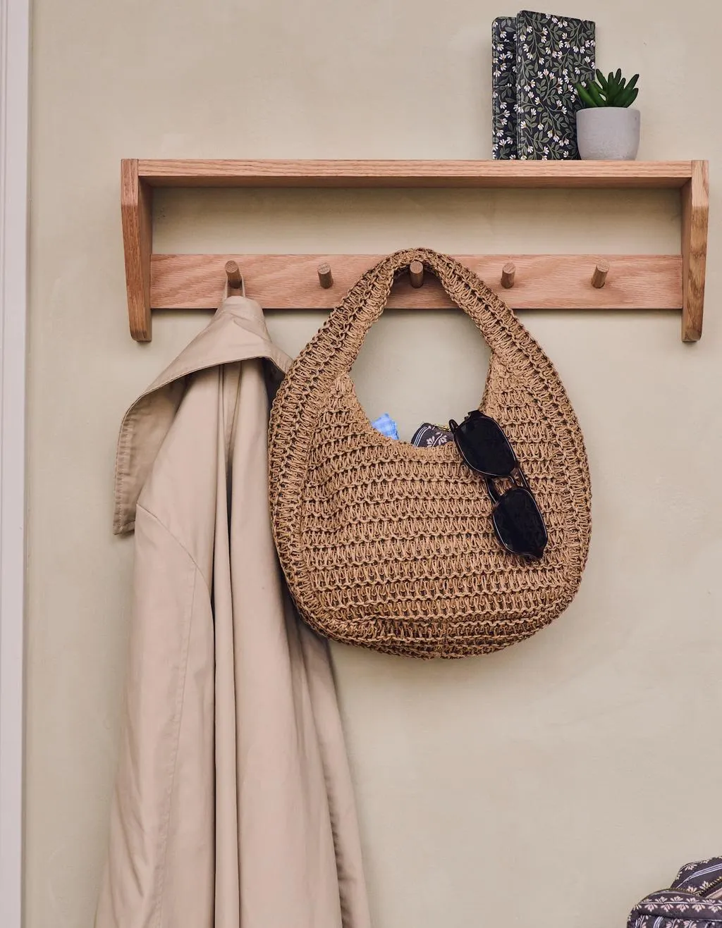 Geflochtene Umhängetasche