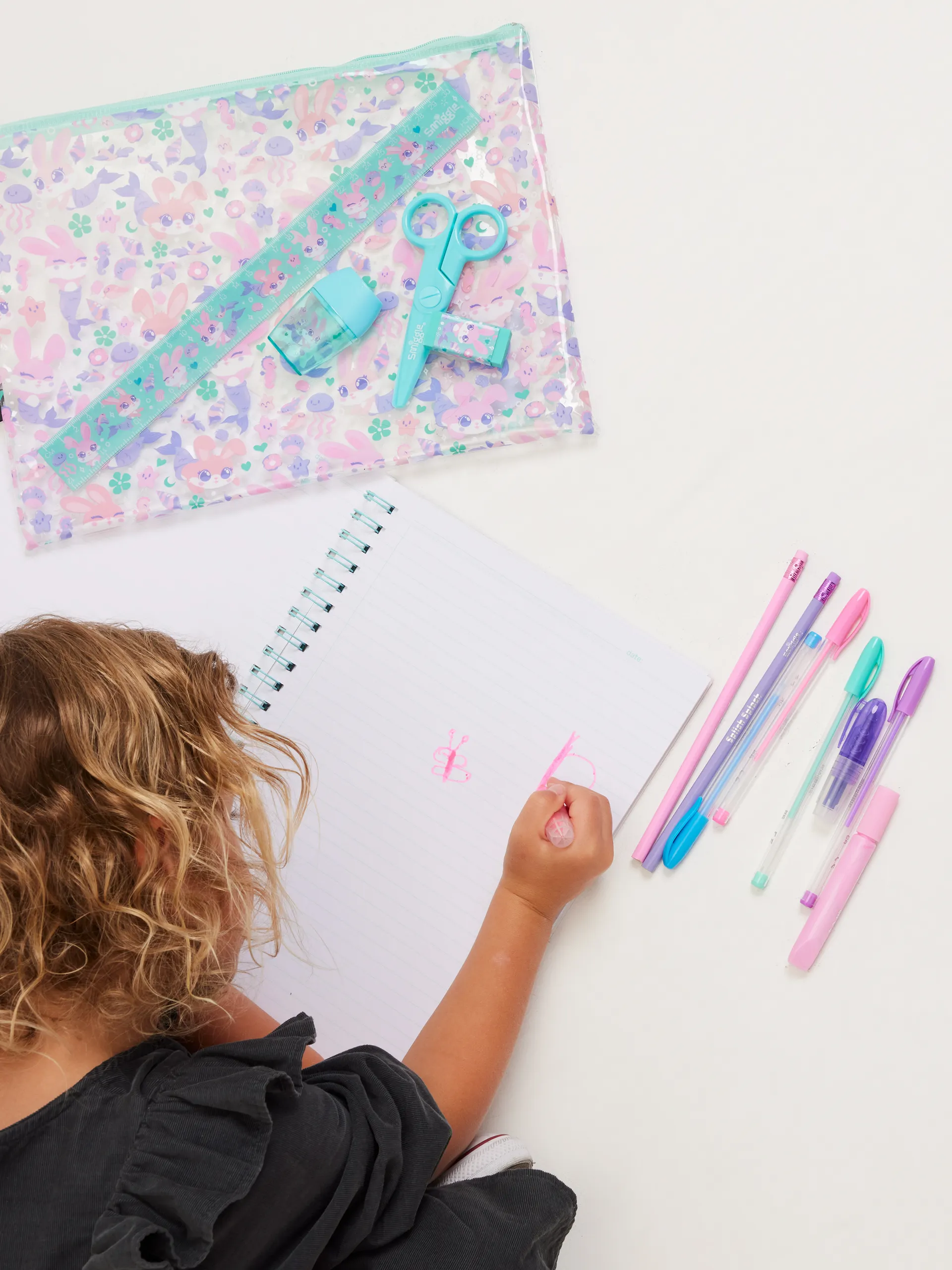 Curious A4 Essentials Stationery Gift Pack