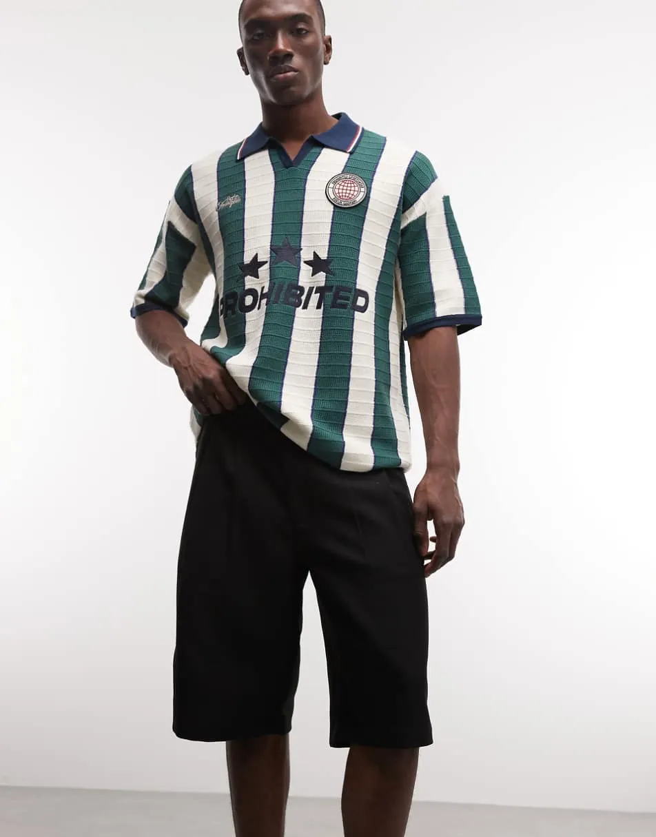 Prohibited tailored pleated shorts in black