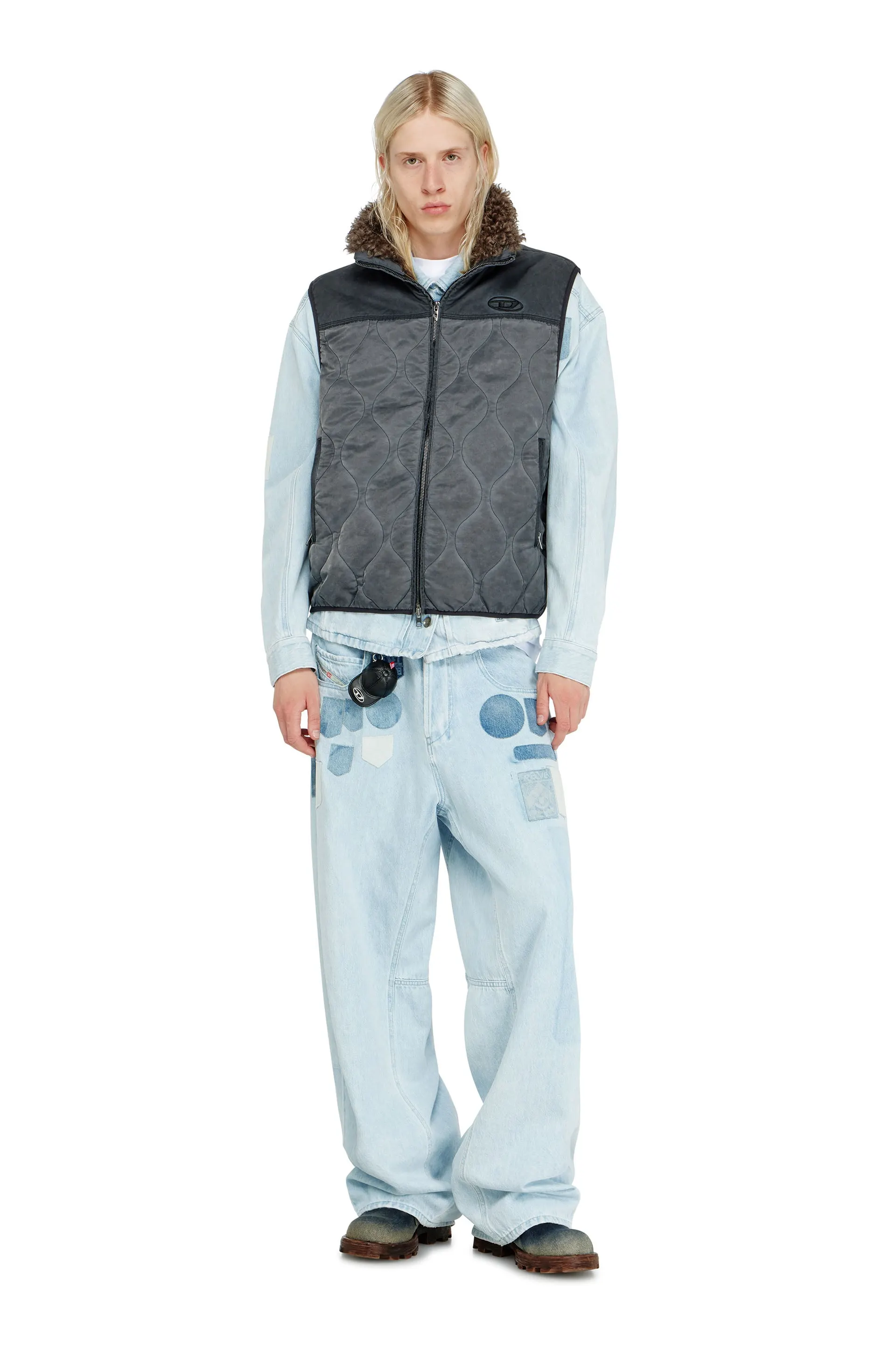Quilted vest with fluffy neck lining