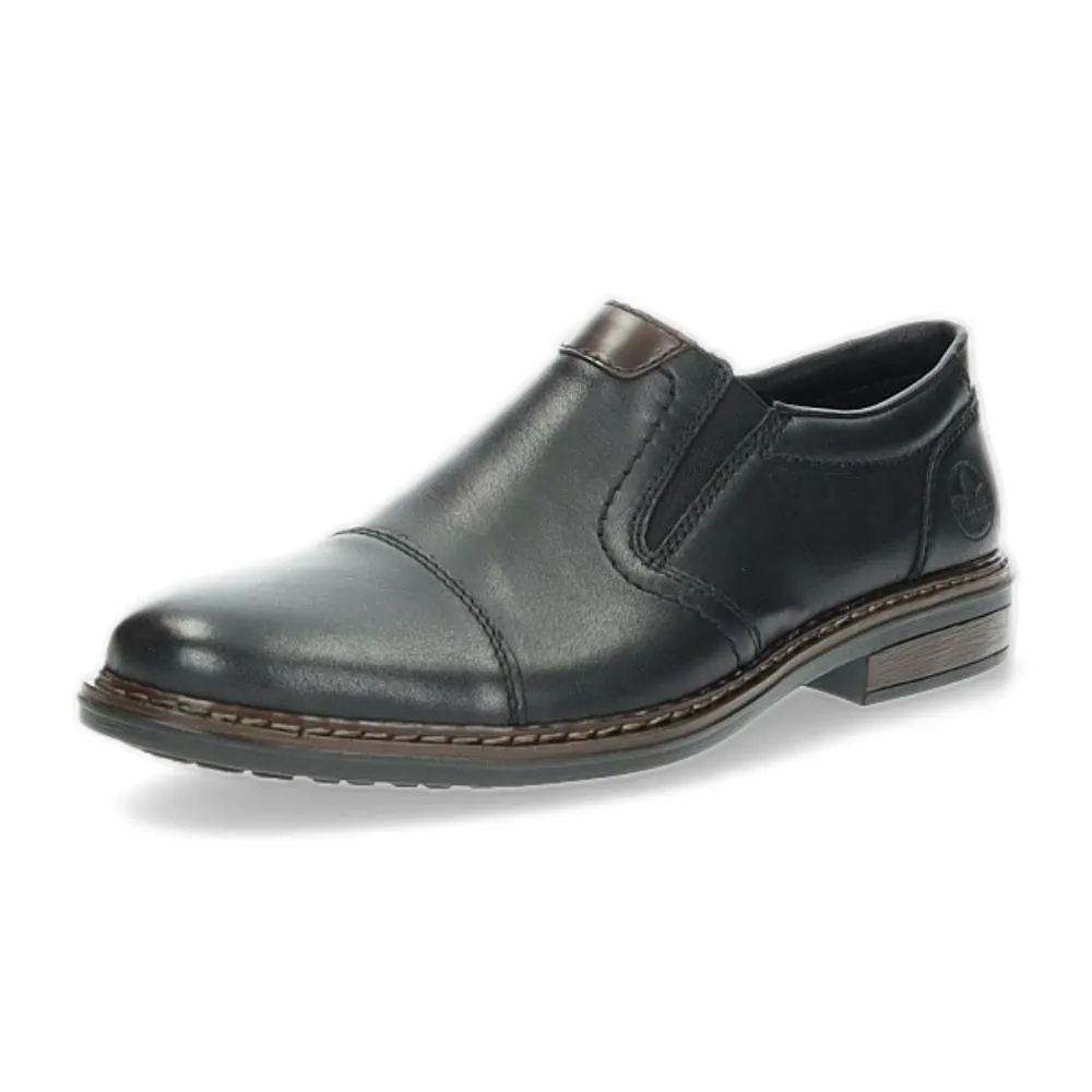 zwarte geklede mocassin