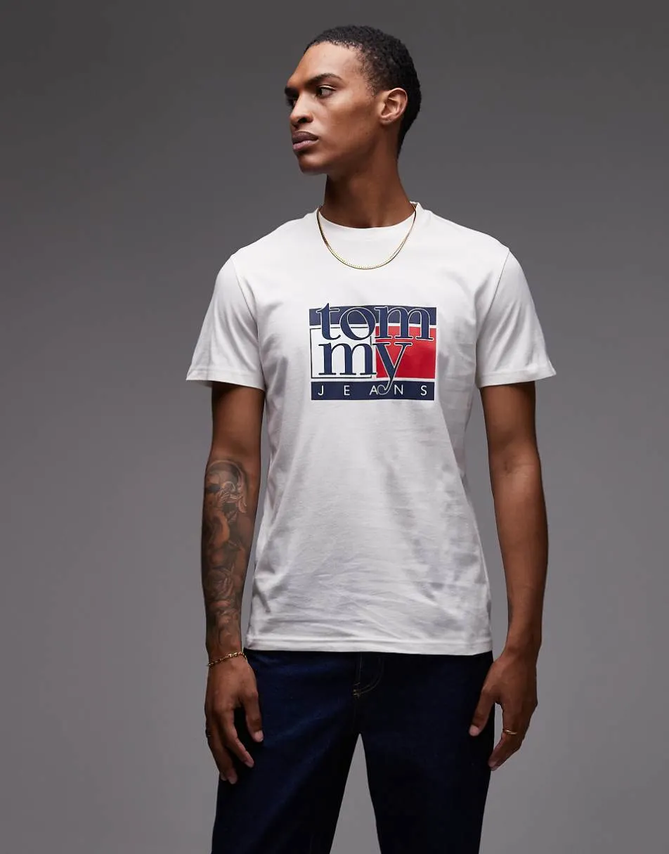 Tommy Jeans 90s flag t-shirt in white