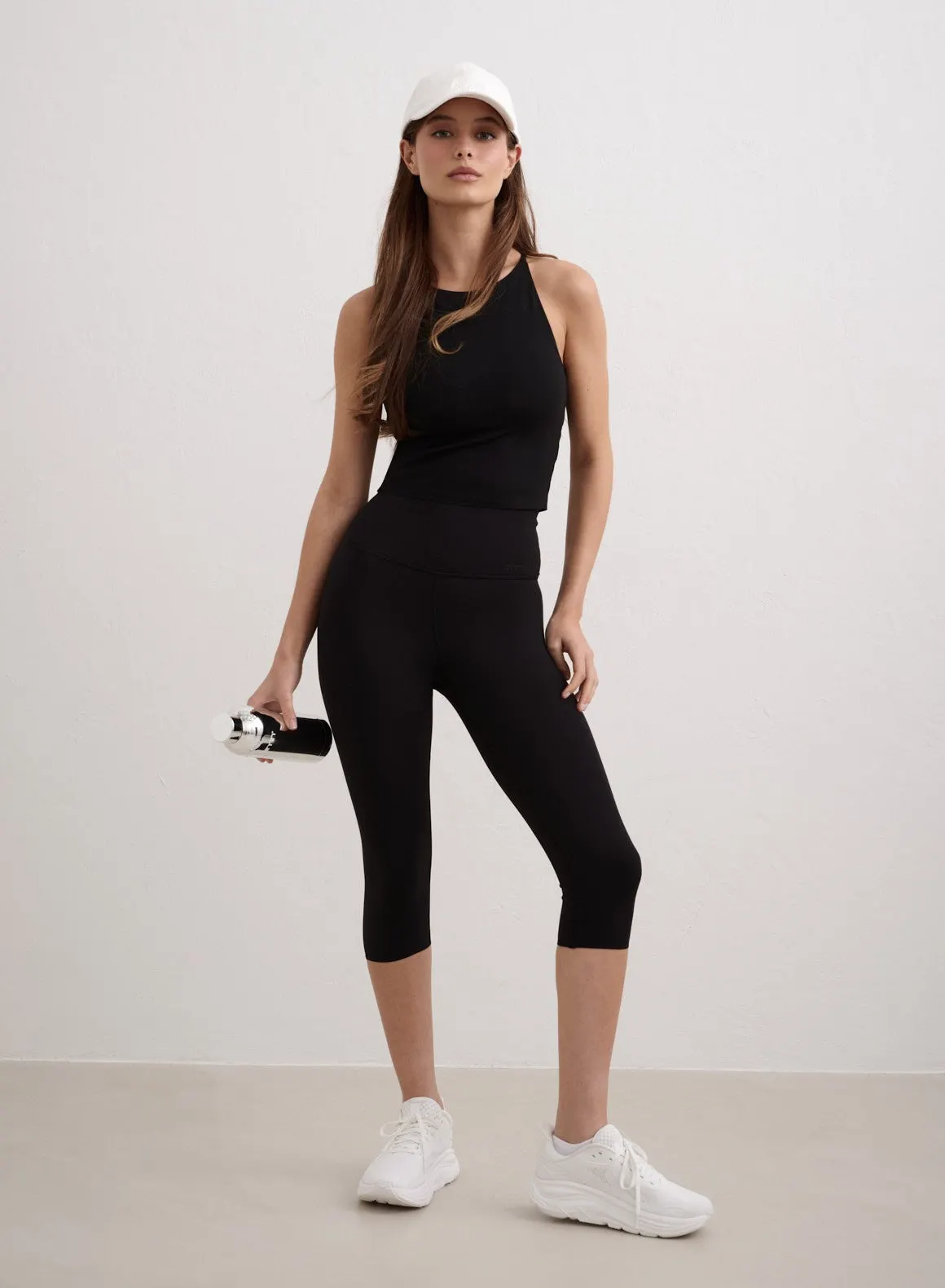 Black Sense Capri Tights