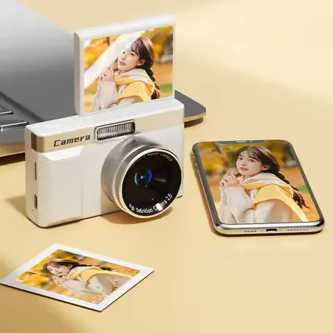 2.4' Screen 1080P HD Digital Camera 8x Zoom Anti-Shake Photography Video Camcorder Autofocus Flash Light Entry-Level CCD Camera