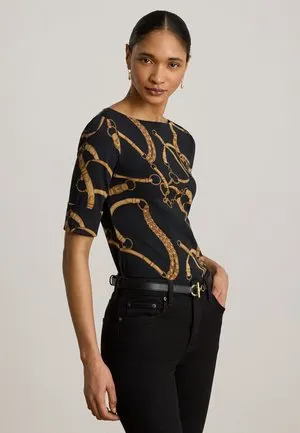 BELTING-PRINT COTTON BOATNECK TEE - T-shirts med print - black/tan