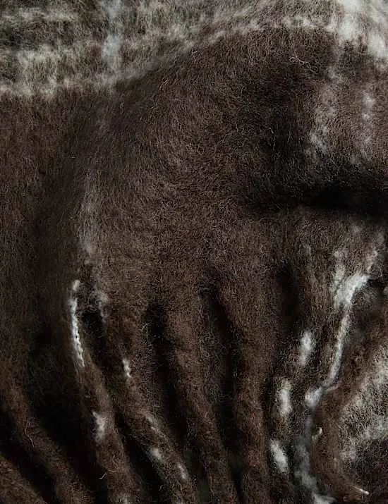 Chunky Checked Scarf with Wool